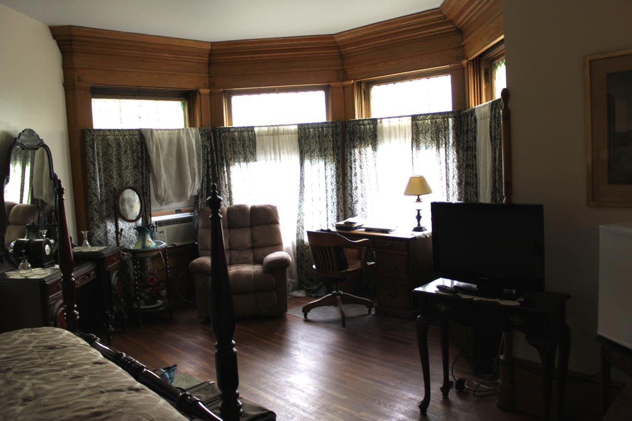 Victorian Charm Inn Towanda Buitenkant foto