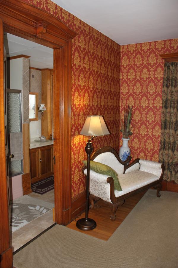 Victorian Charm Inn Towanda Buitenkant foto