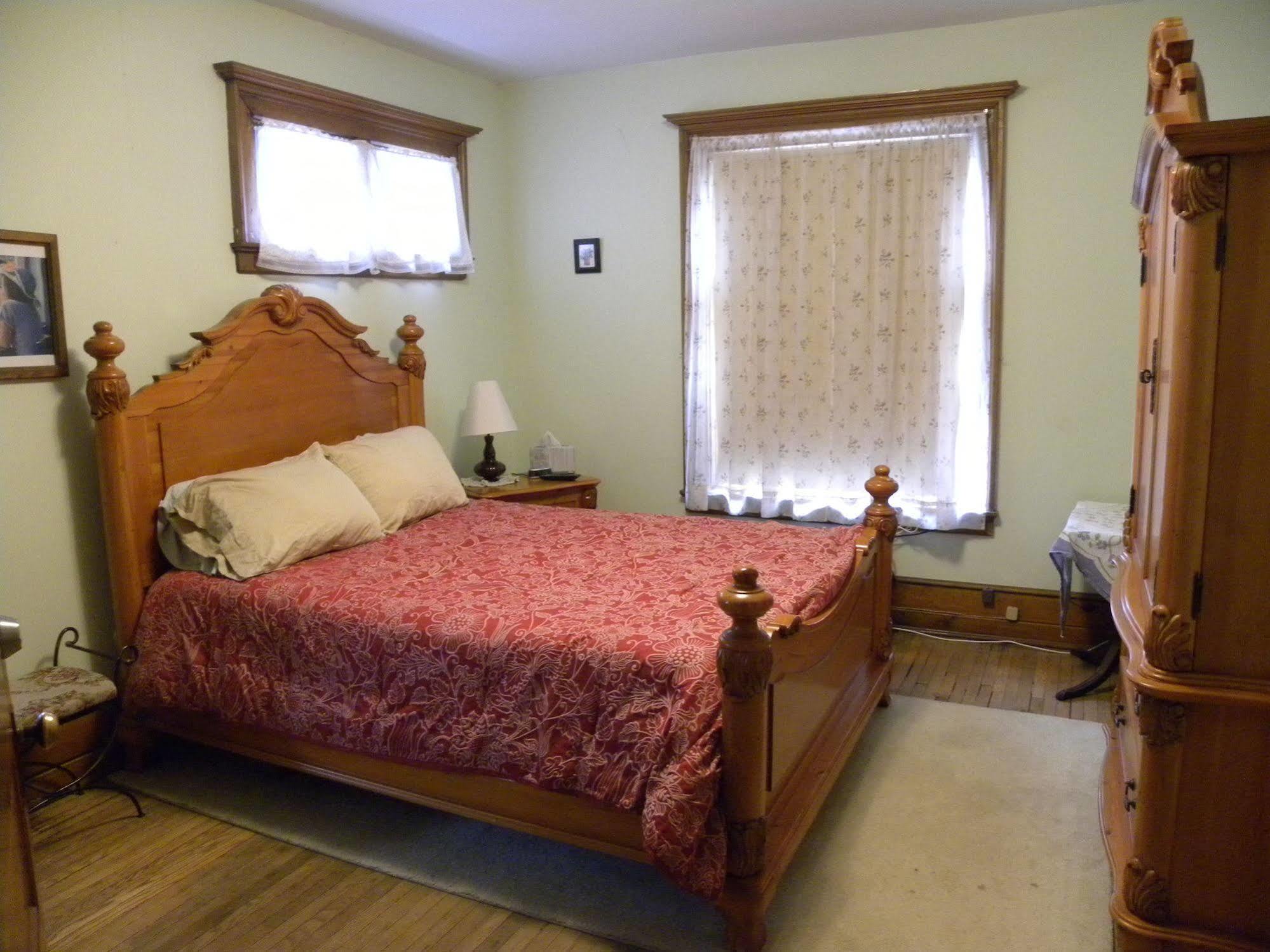 Victorian Charm Inn Towanda Buitenkant foto